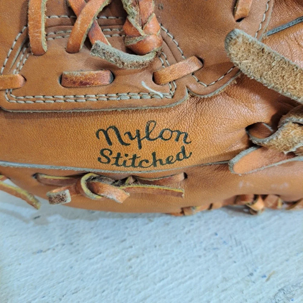 Vintage‎ Wilson A2277 Mike Flanagan Cy Young Winner 10